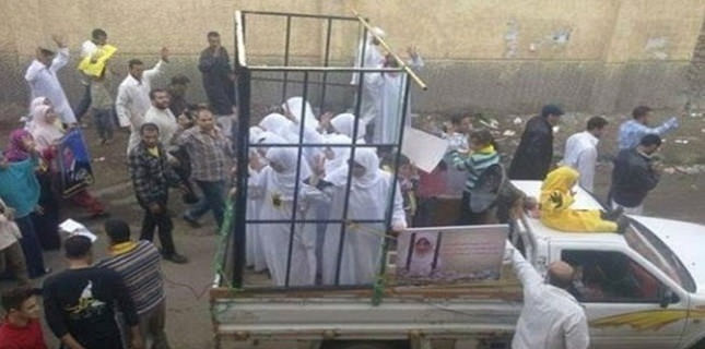 ISIS slave transport ISIS slave transport